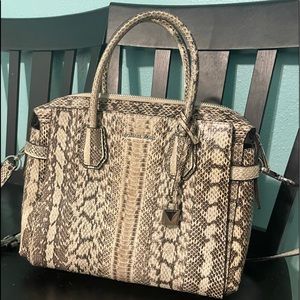 Like new authentic snake skin mk purse only used twice looks brand new